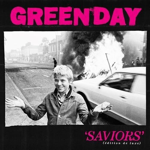 Green Day Saviors (Deluxe Edition) Japan Music CD
